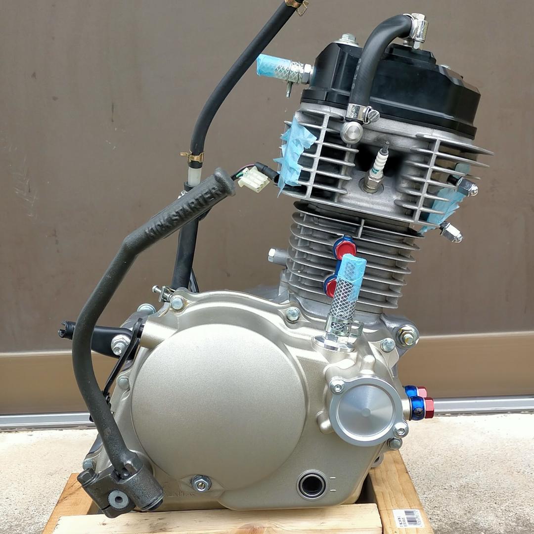 ドット【不動】エイプ ※レース用 145ccボアアップエンジン　公道不可