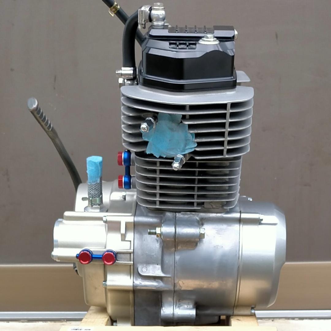 ドット【不動】エイプ ※レース用 145ccボアアップエンジン　公道不可