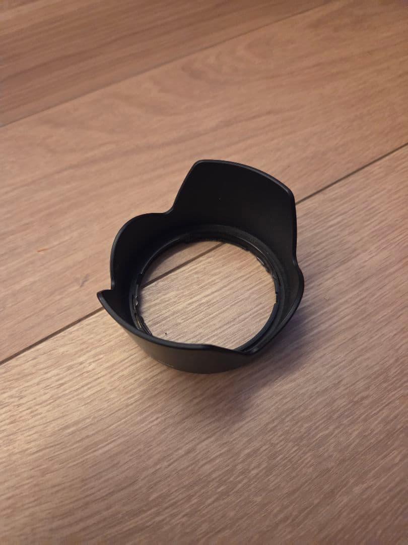 SONY α6400 ミラーレスカメラ 18-135mmレンズ付き