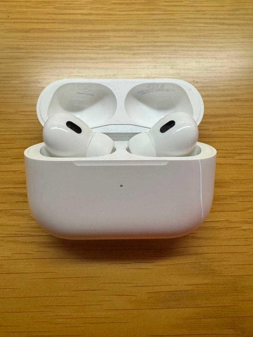 AirPods (第2世代) 本体 充電ケース付き
