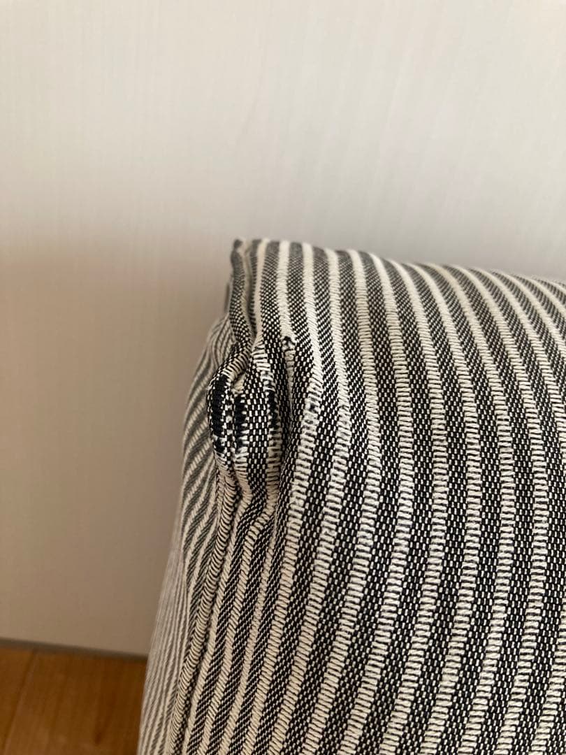 アイラーセン　ストックホルム　背もたれ　クッション２つセット