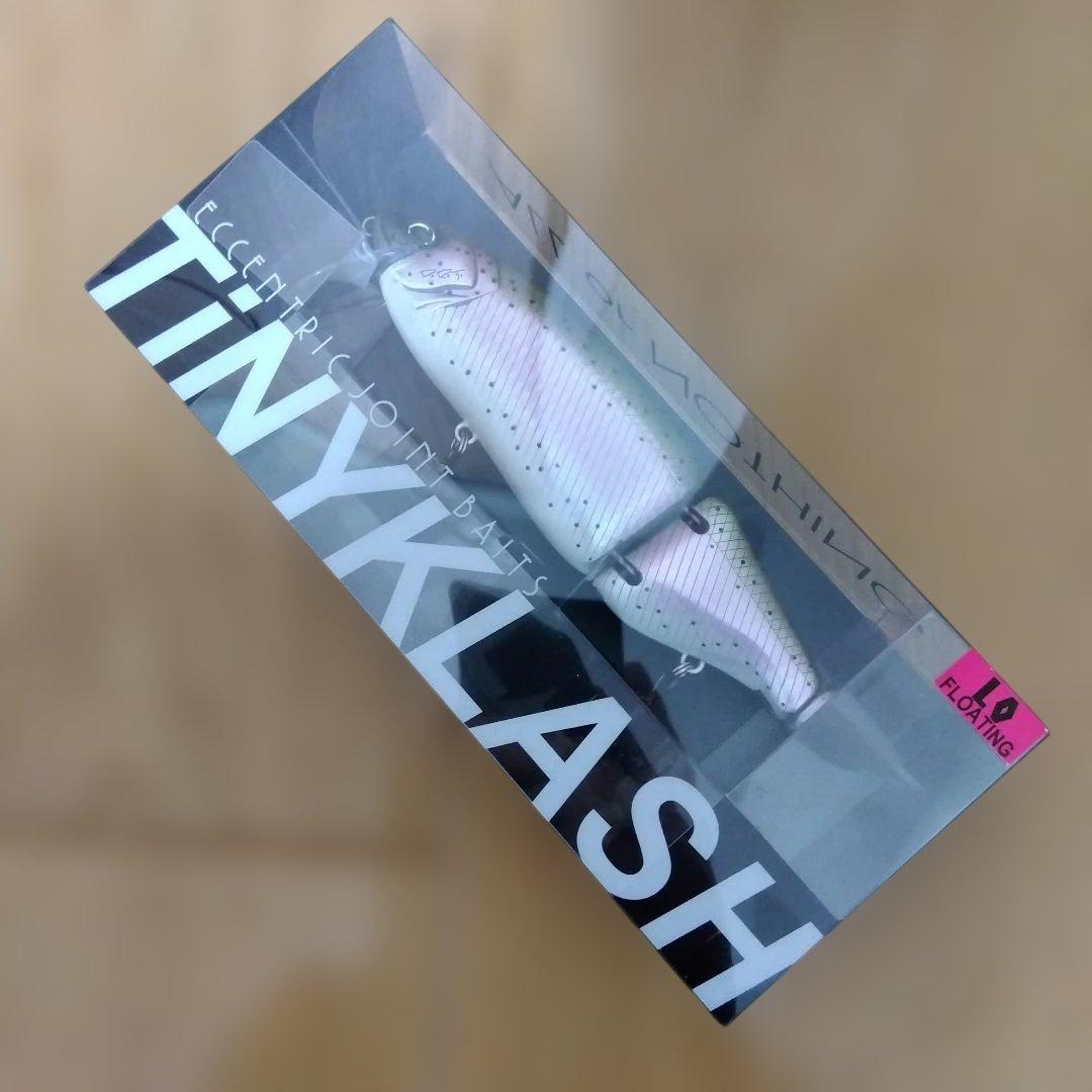 DRT　タイニークラッシュLow　マジックトラウト　新品