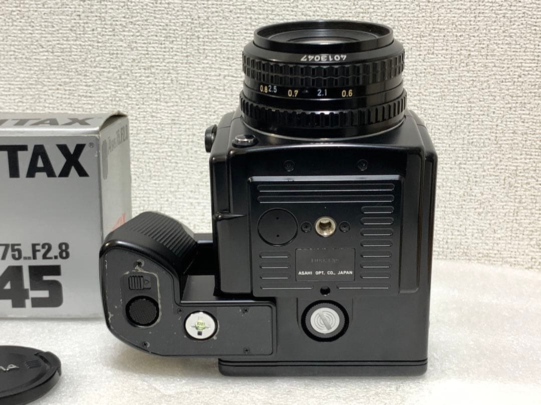 フィルムカメラ PENTAX 645 1:2.8 75mm