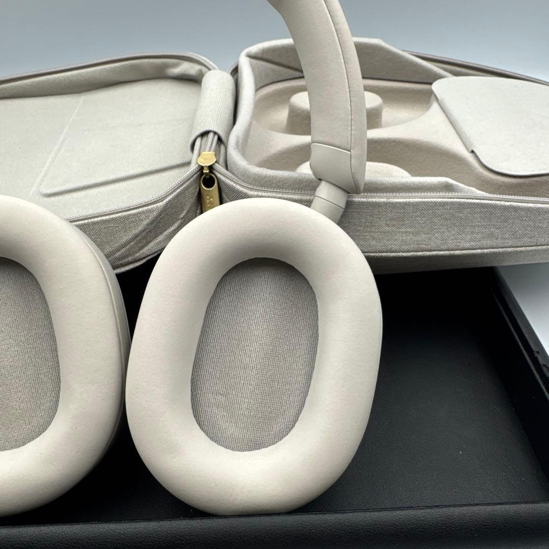 SONY ワイヤレスヘッドホン グレー ケース付き