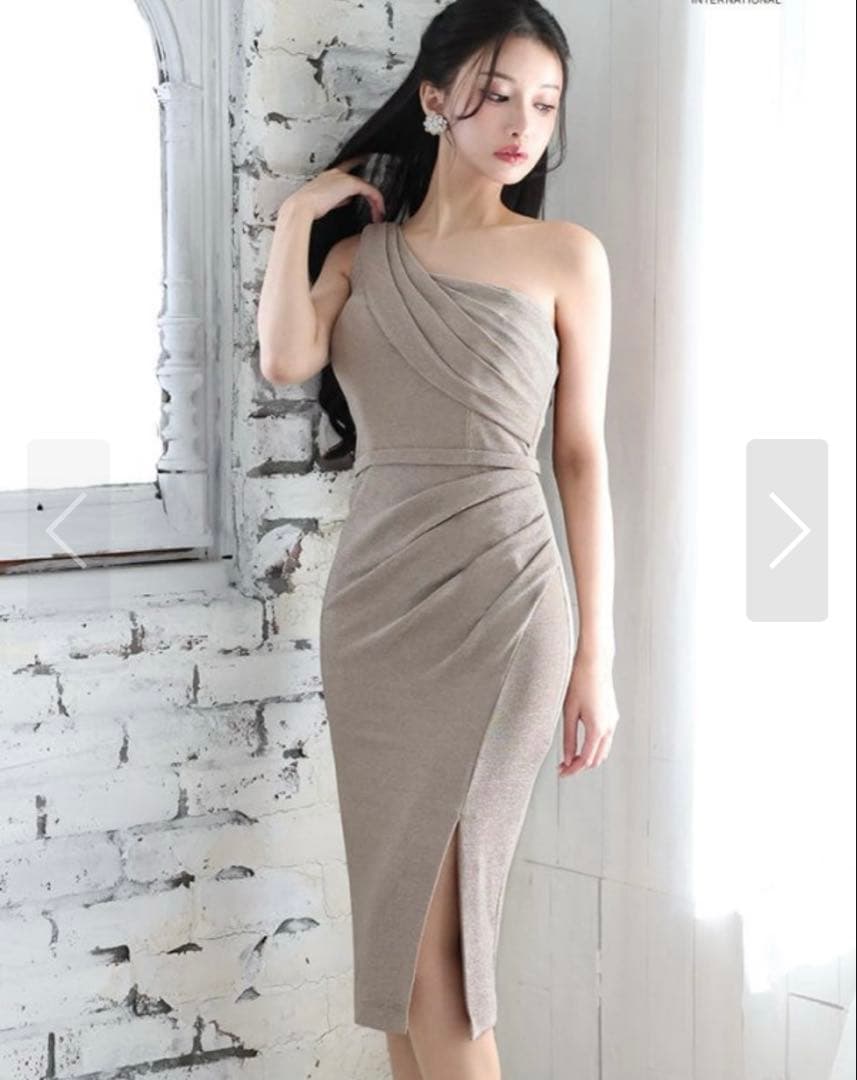 ワンショルダー ベージュ　ブロンズ　ジャンマクレーン　キャバドレス　ナイトドレス