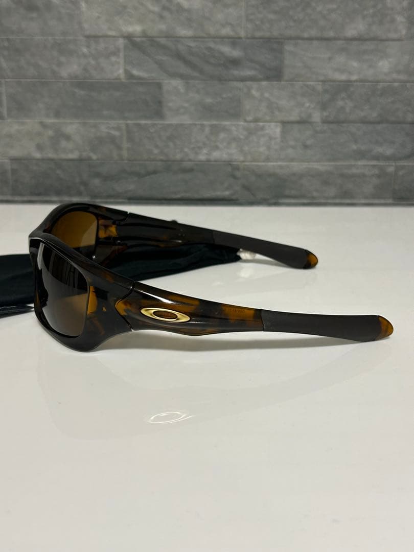 【廃盤】OAKLEY PITBULL ピットブル