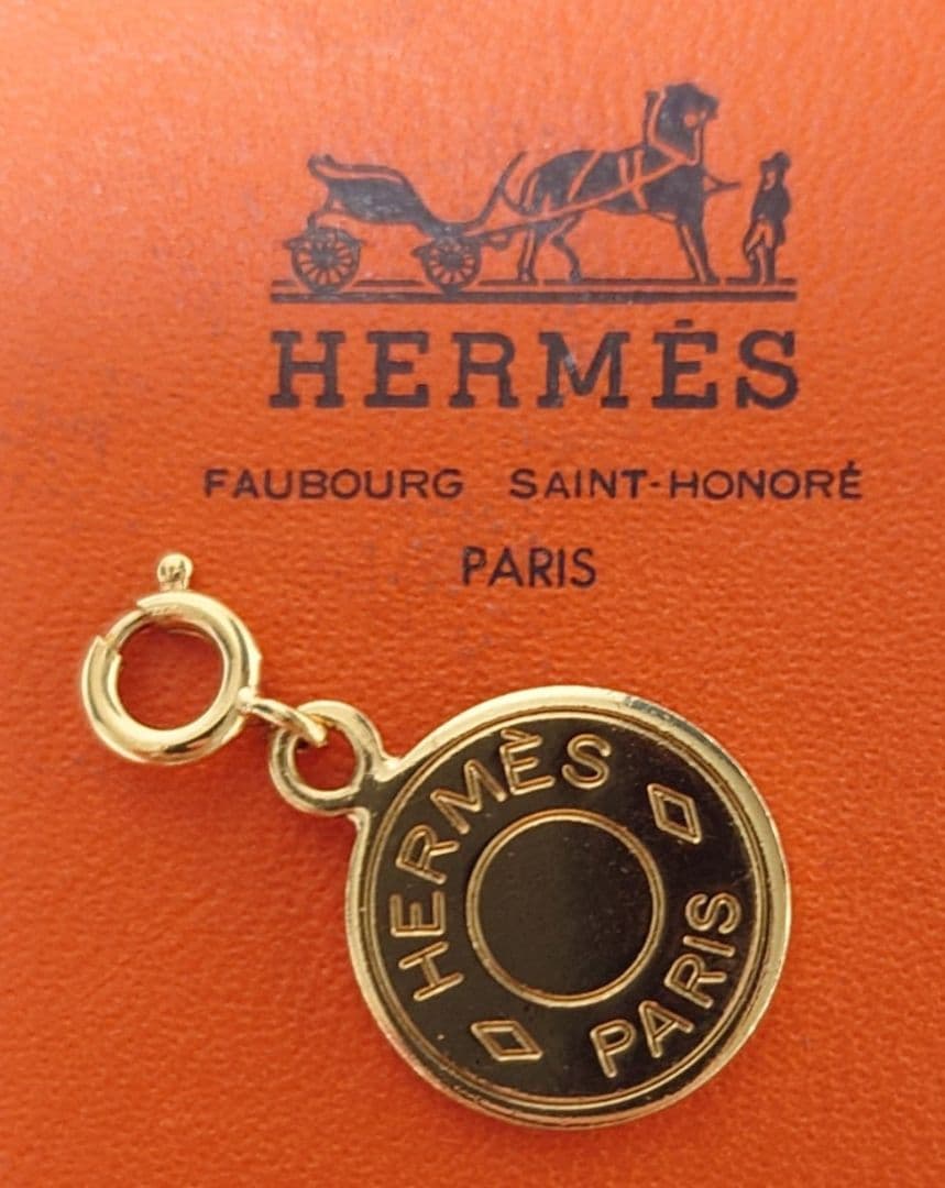 美品　エルメス　セリエ　チャーム　ペンダントトップ　ゴールド　箱付き