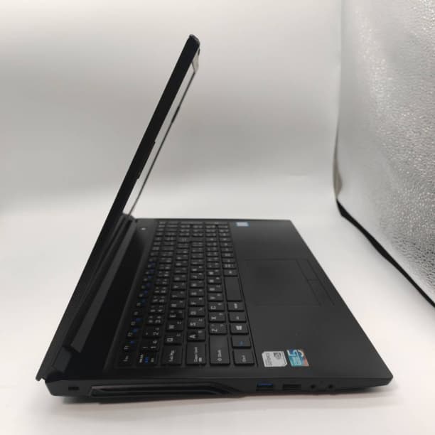 グラボ有 16GB フルHD 15 マウス i7-9 SSD256GB オフィス