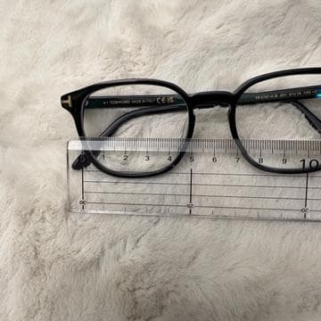 美品　TOM FORD トムフォード TF5797　アジアンフィット　ケース付