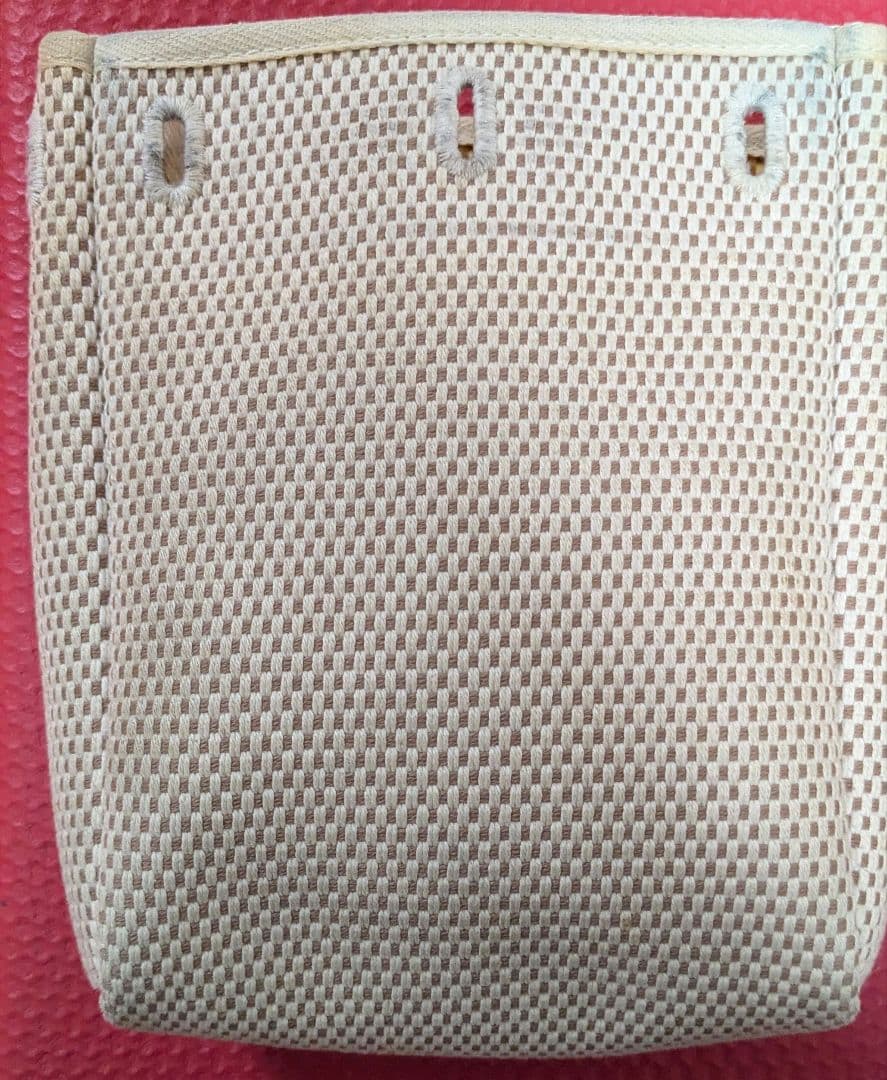 HERMÈS ブラック ショルダーバッグ