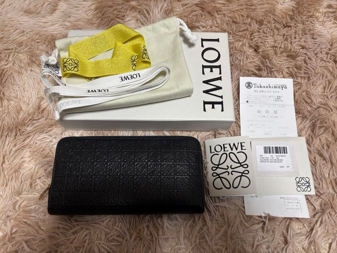 LOEWE 長財布