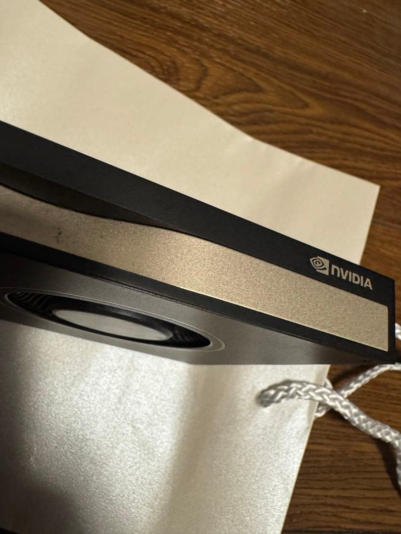 グラフィックボード・グラボ・ビデオカード NVIDIA RTX A4000 NVRTXA4000 PCIExp 16GB