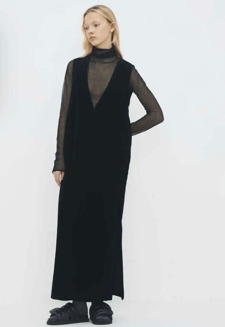 CABaN ソフトベロア Vネックロングワンピース