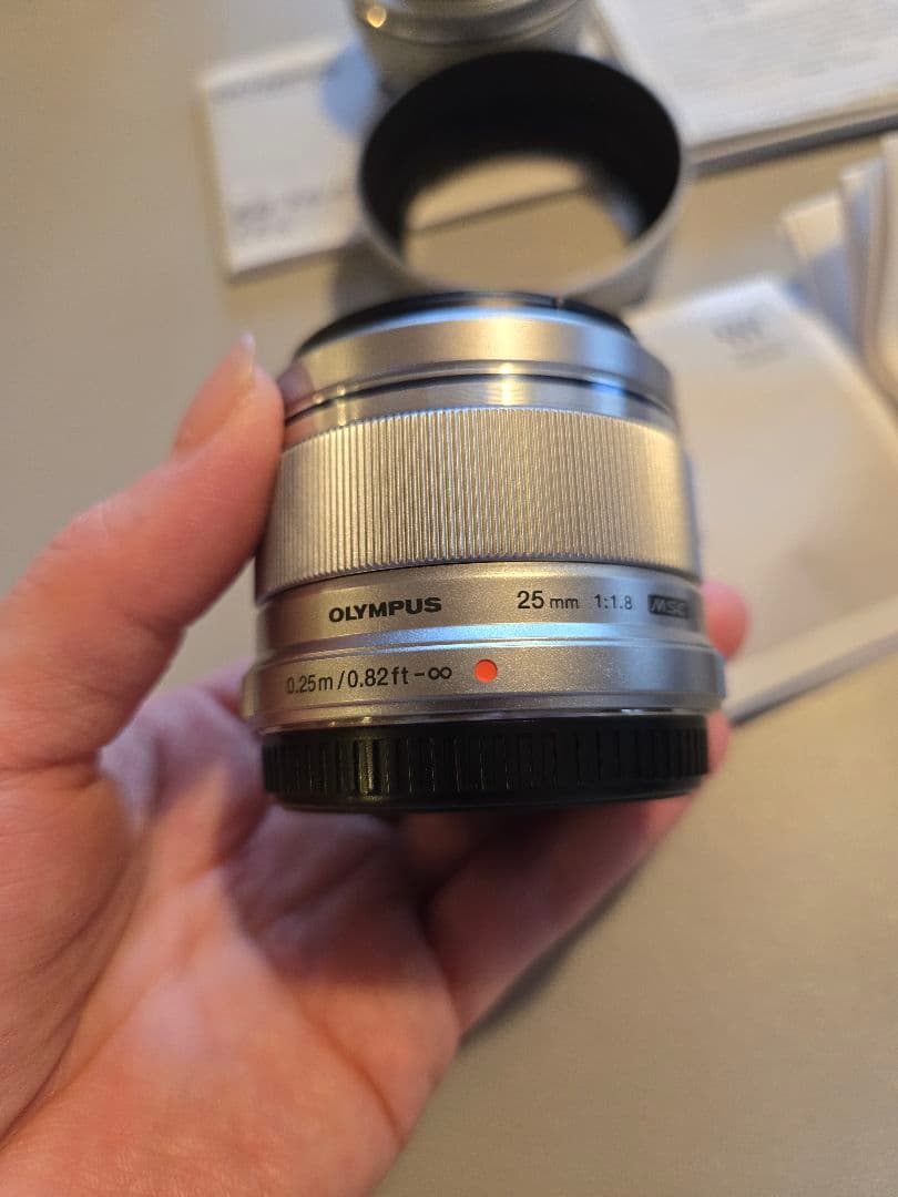 OLYMPUS PEN E-P7本体ケースレンズ