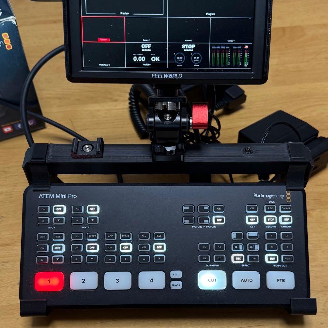 ATEM Mini Pro 専用スタンド付き