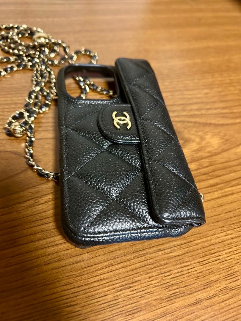 CHANEL iPhone14用ケース ブラック キャビアスキン