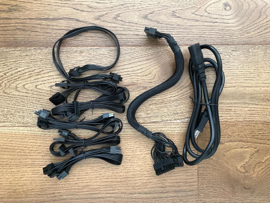 ION SFX 650G 650W 80PLUS Gold SFX-L電源