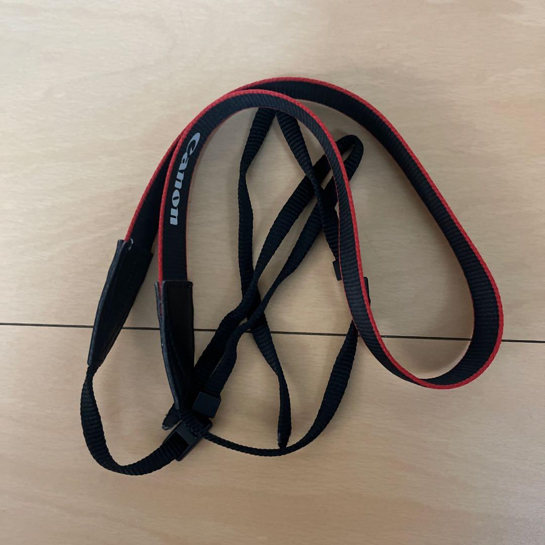 Canon EOS Kiss M ホワイト レンズ2本付き