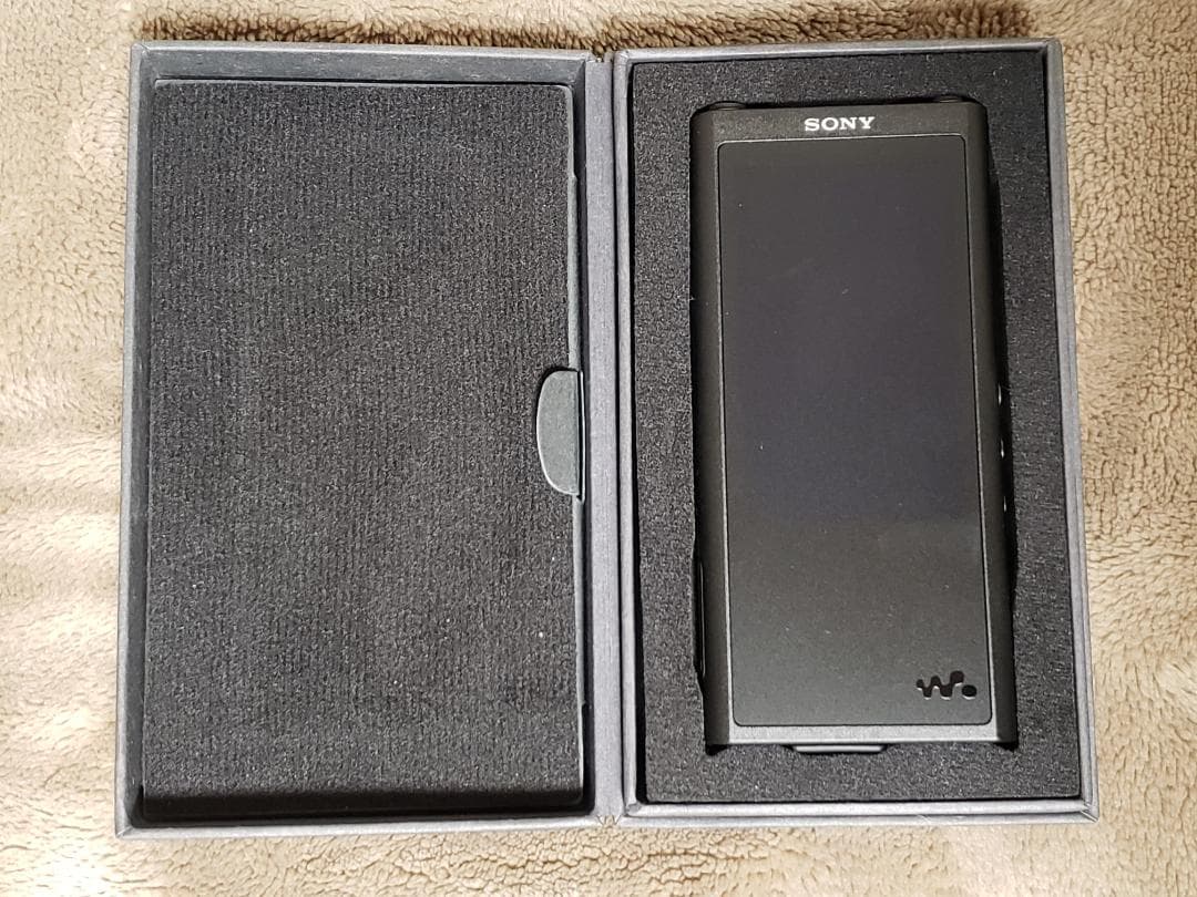 〈新品・未使用〉SONY NW-ZX300 64GB