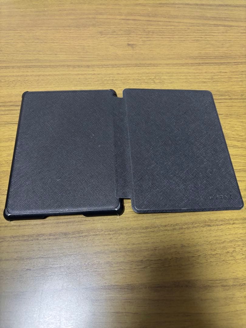 【美品】Kindle Paperwhite (8GB) 6.8インチ　ケース付属