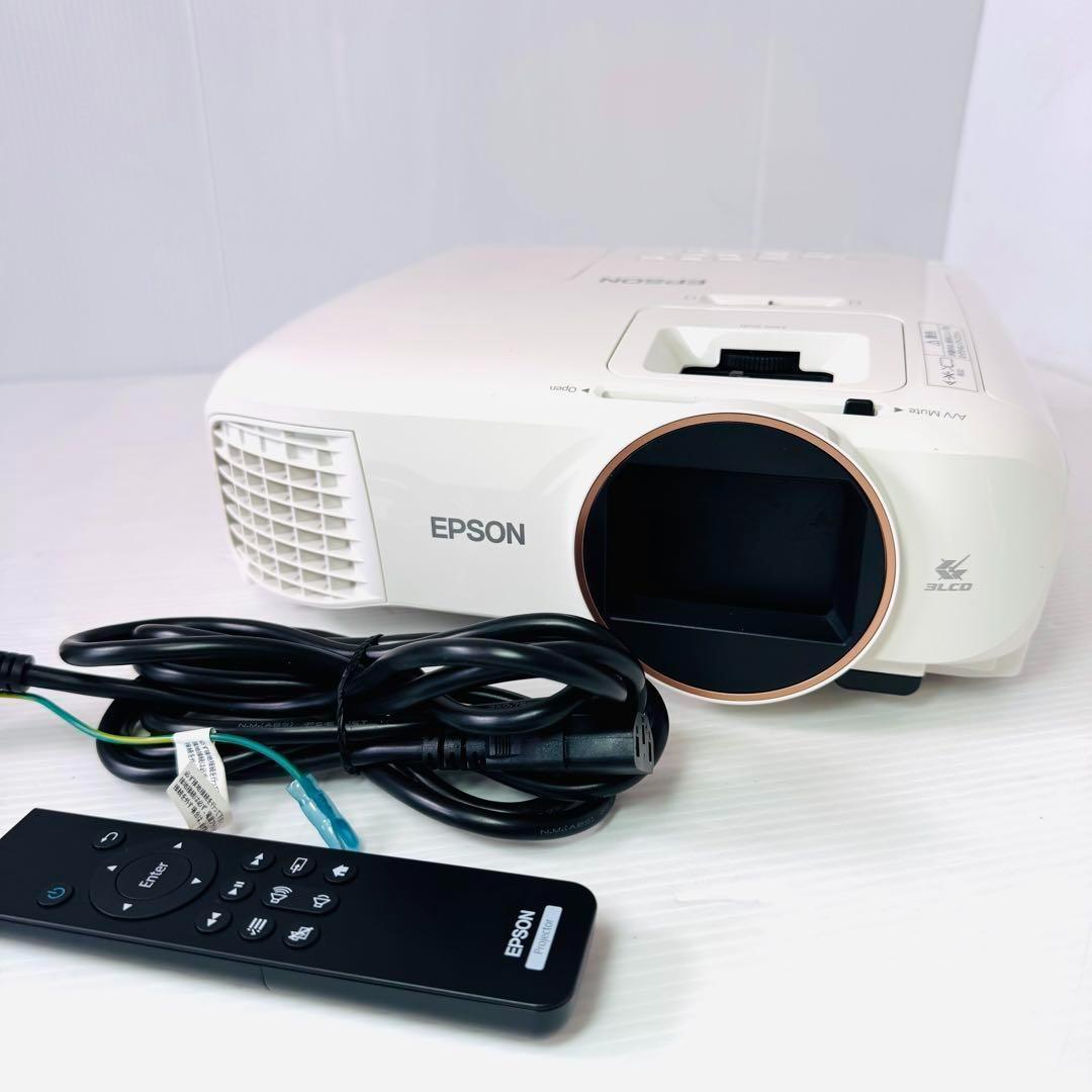 【美品】EPSON EH-TW5750 プロジェクター 使用時間18H
