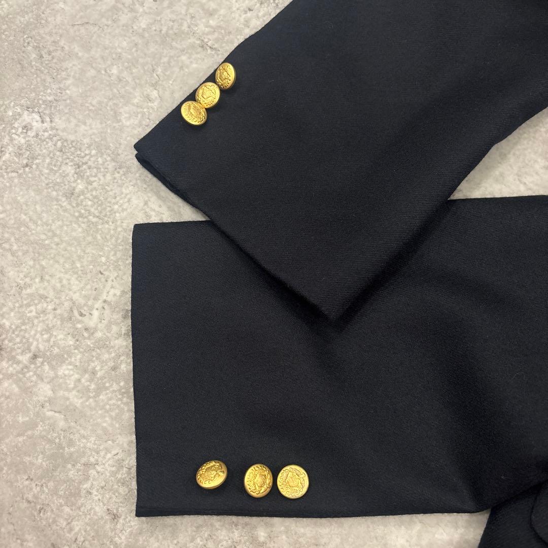 【美品】✨上質イタリア製　黒　ダブルブレストジャケット　金ボタン　M【A5】