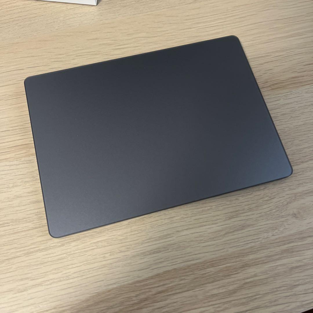 MagicTrackpad2 スペースグレイ lightningケーブル