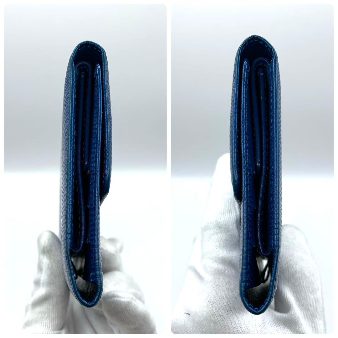 ルイヴィトン 長財布 インターナショナル エピ 三つ折り財布 ブルー 青 レザー
