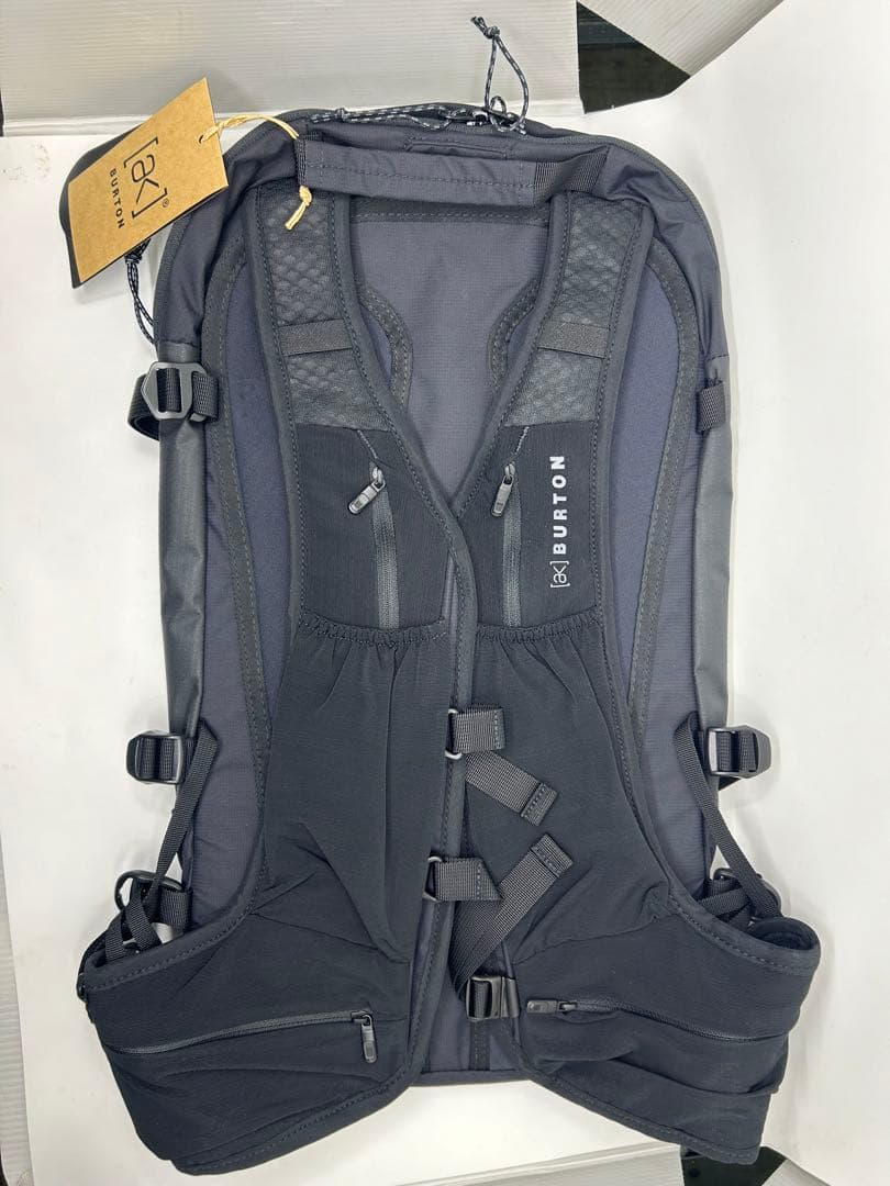 【新品】BURTON AK SURGENCE TOUR PACK 18L