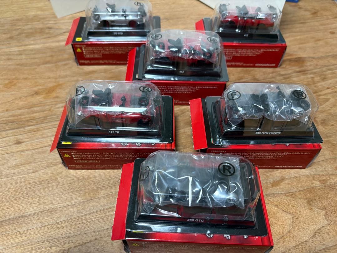 <夕方限定値引き>フェラーリミニカーコレクションIV 1:64 40台