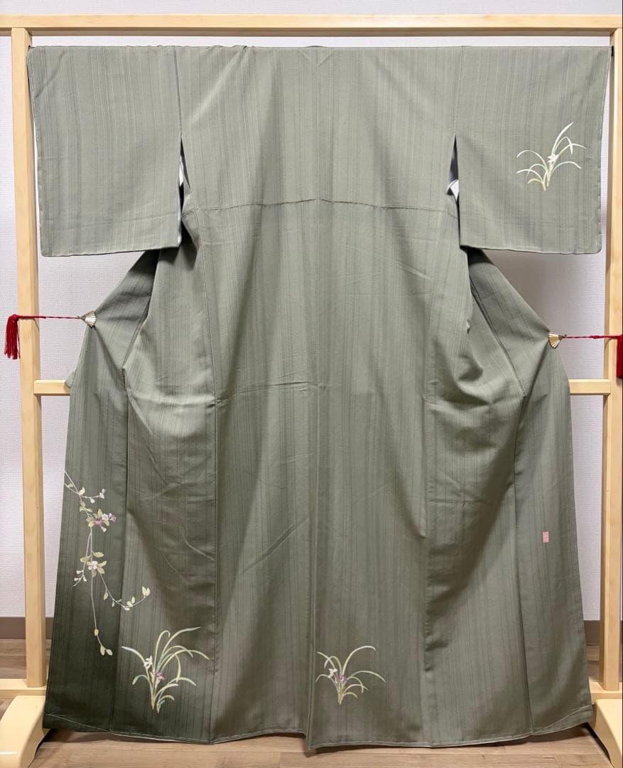 D 美品 十日町友禅 女流作家 遠田藤舟 花模様 緑 紬 正絹 袷 付下げ 着物