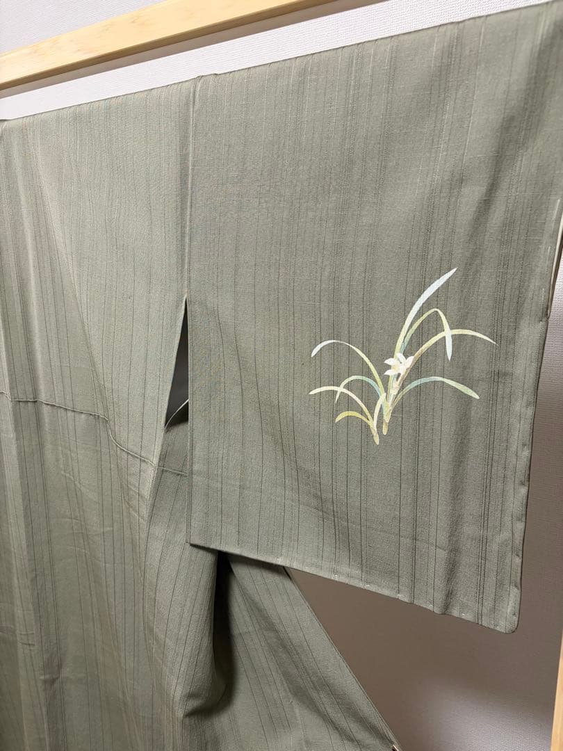 D 美品 十日町友禅 女流作家 遠田藤舟 花模様 緑 紬 正絹 袷 付下げ 着物