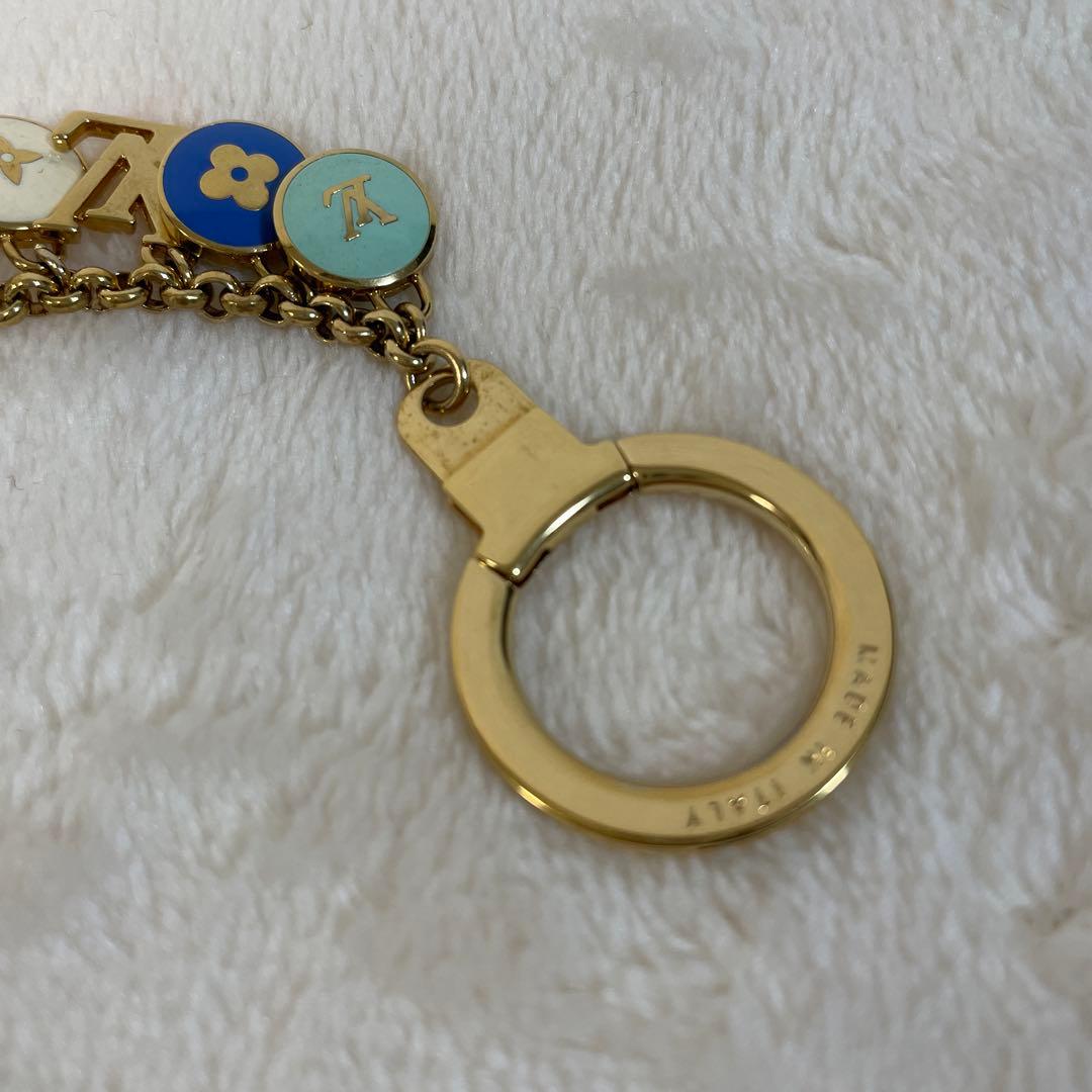 Louis Vuitton マルチカラー チャーム付きチェーン