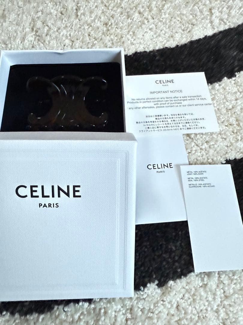 セリーヌ*CELINE*トリオンフ ヘアクリップ