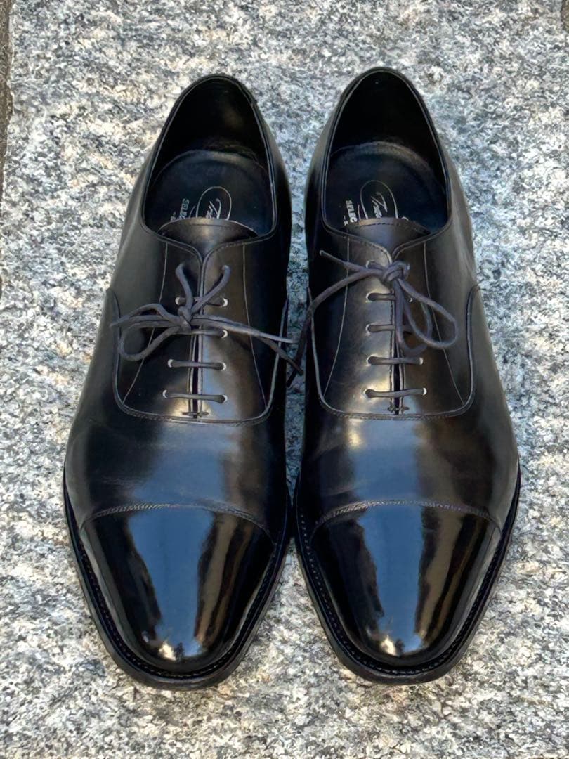 トレーディングポスト　ストレートチップ黒　UK9