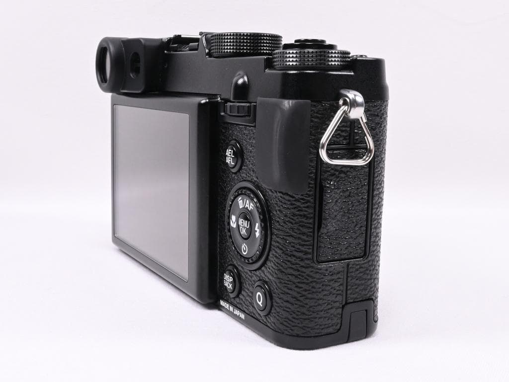 【美品】 フジフイルム FUJIFILM X20
