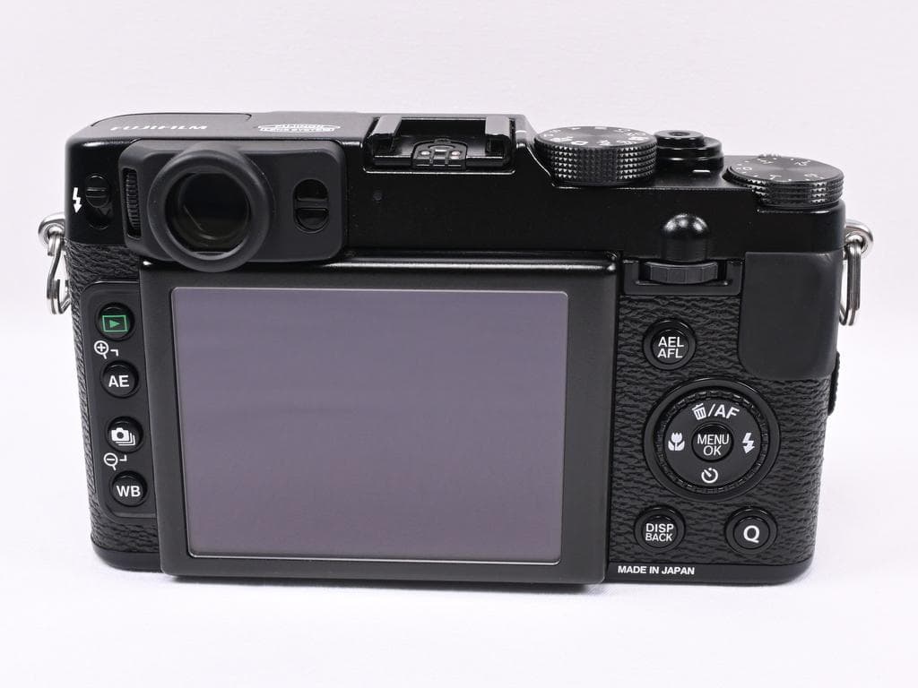 【美品】 フジフイルム FUJIFILM X20