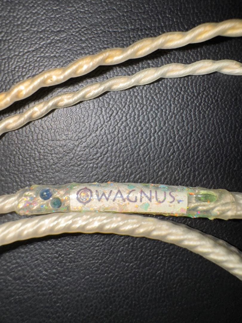 イヤホン Wagnus. frostysheep em MMCX 4.4mm