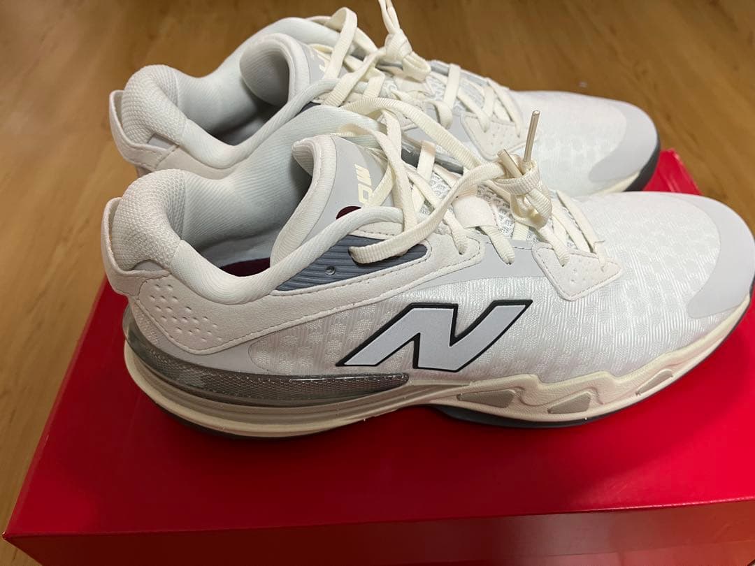 hesi low v2 28.5 New Balance バスケットシューズ
