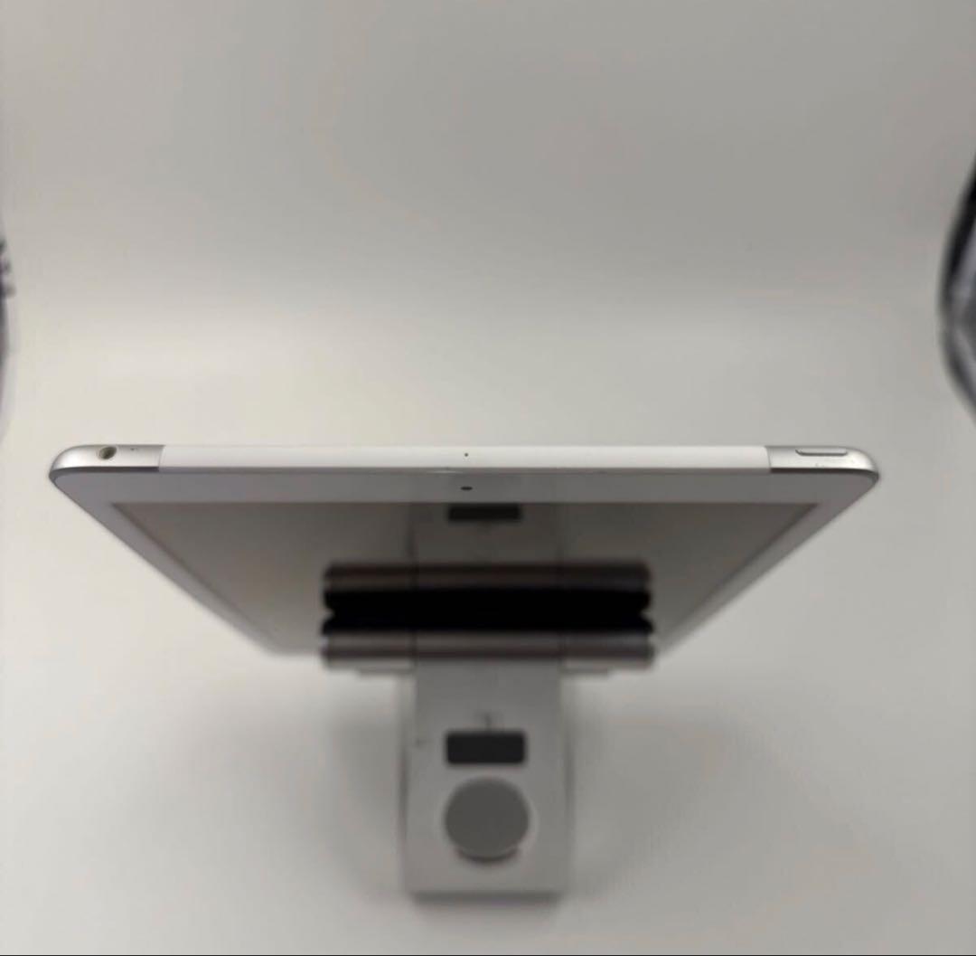 iPad第7世代32GB Wi-Fi➕Cellularモデル