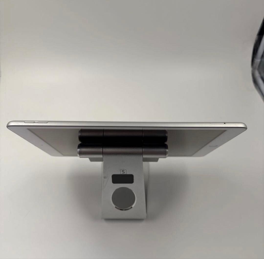 iPad第7世代32GB Wi-Fi➕Cellularモデル