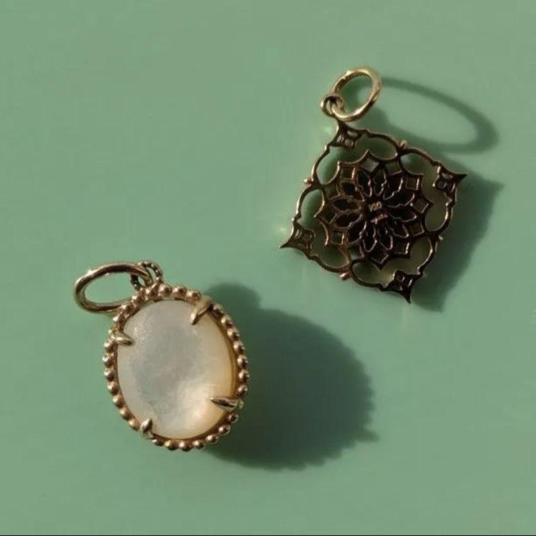 agete　アガット　K10　ネックレストップ　アラベスク　ダイヤモンド