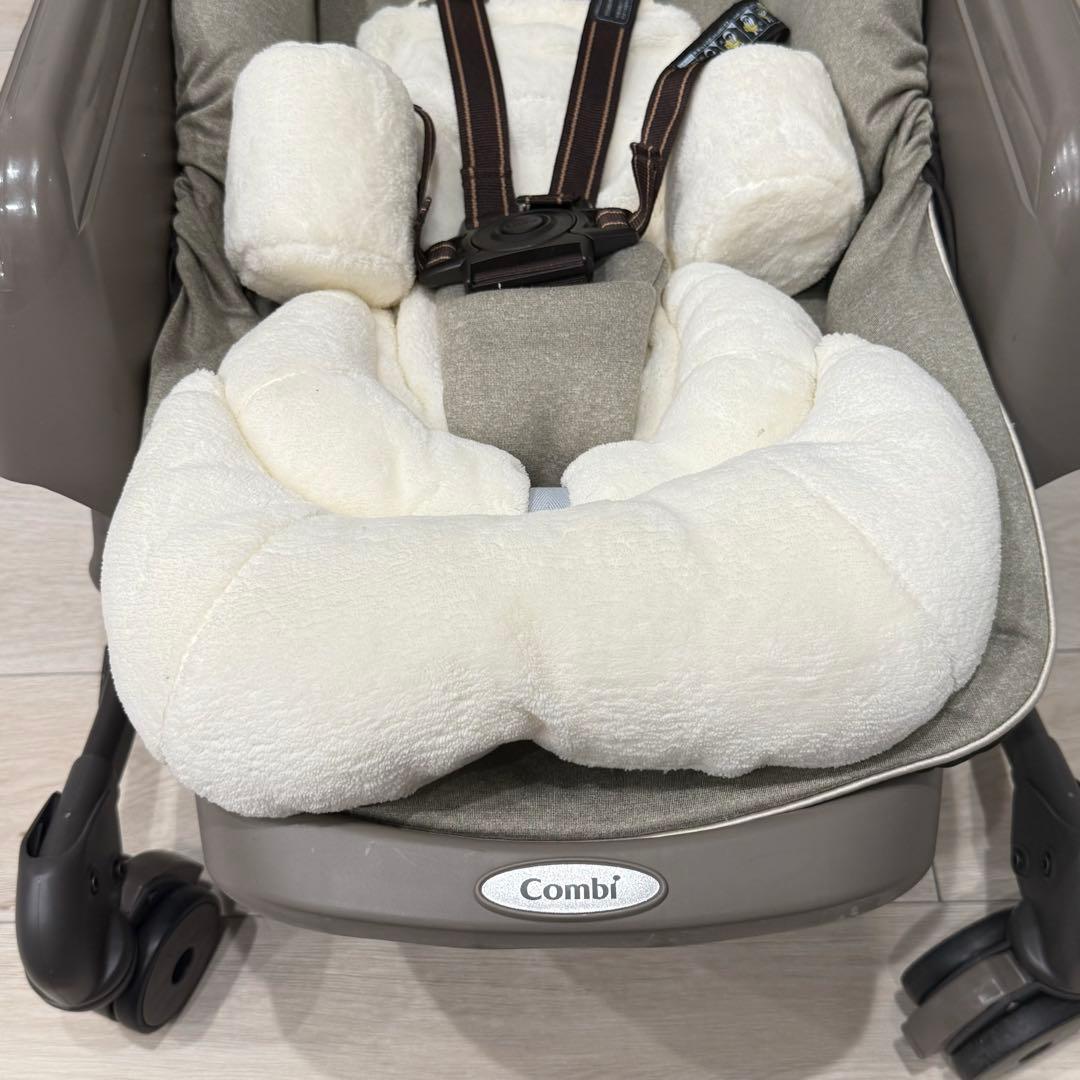 Combi ネムリラ AUTO SWING BEDi ベージュ おやすみドーム