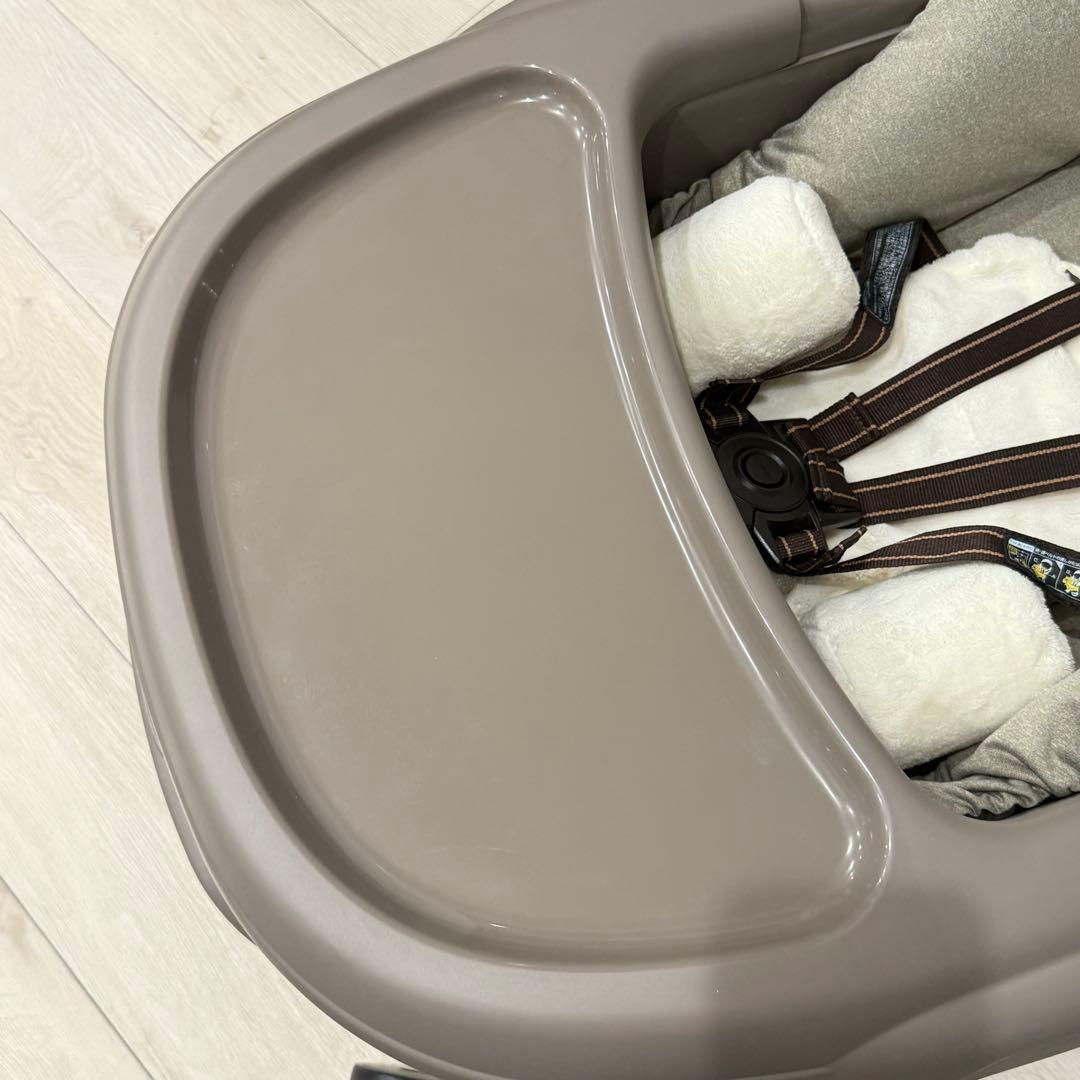 Combi ネムリラ AUTO SWING BEDi ベージュ おやすみドーム