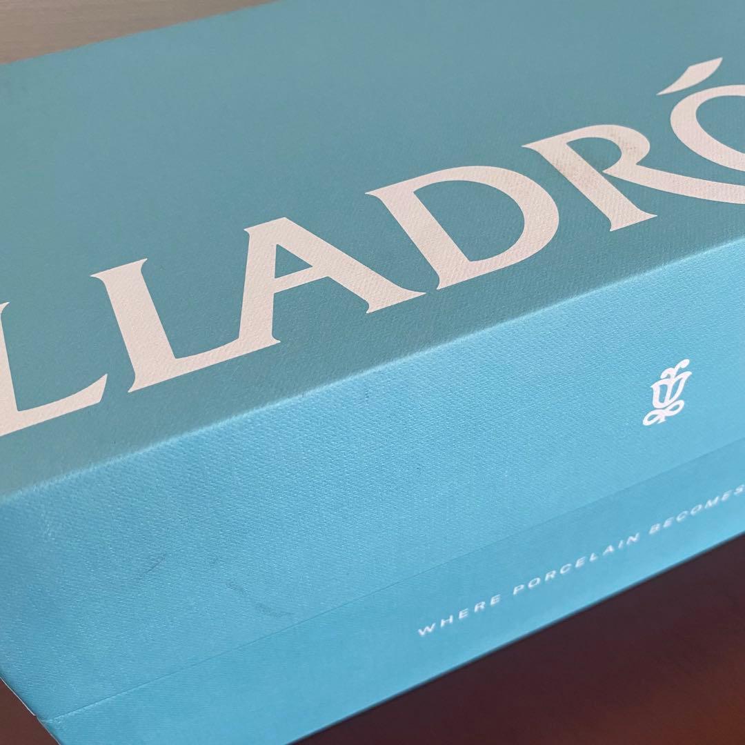 LLADRO リヤドロ 『 天使の宝もの 』うさぎを抱いた天使 うさぎ 天使