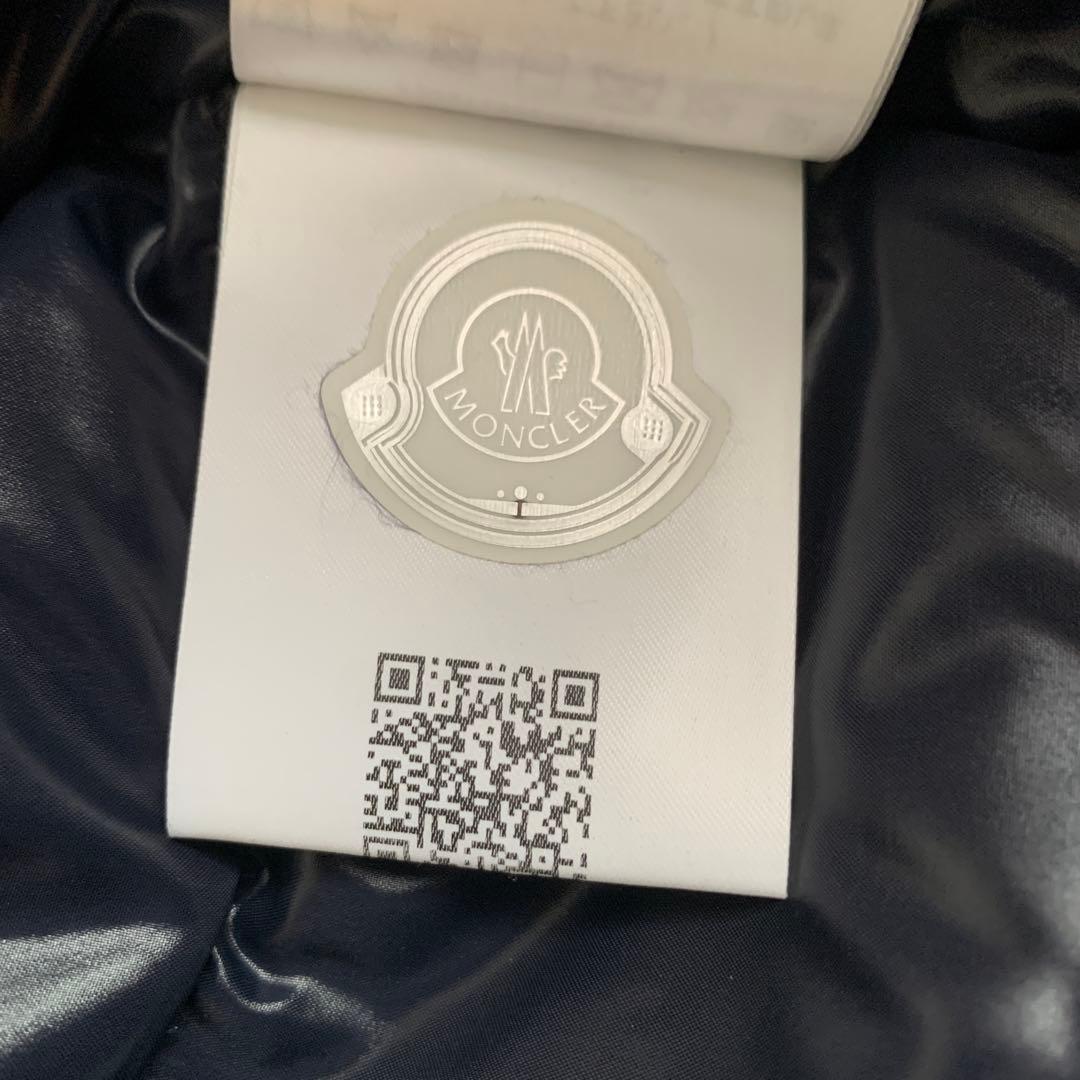 【極美品】MONCLER MONTCLA GIUBBOTTO ダウンジャケット