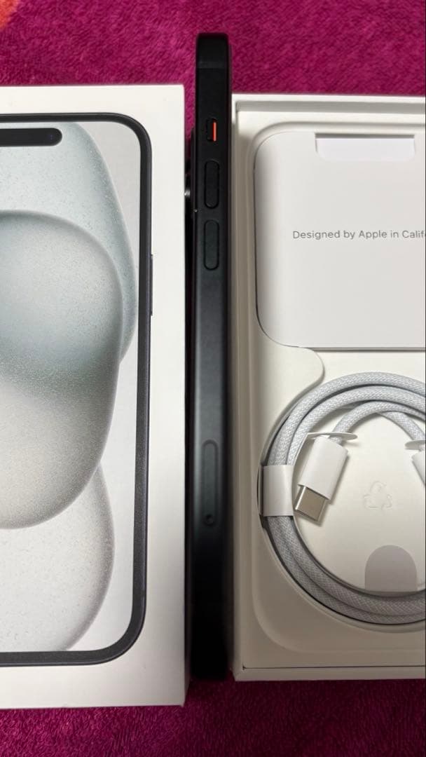 【美品】iPhone15 ブラック128GB SIMフリー付属品完備　91%