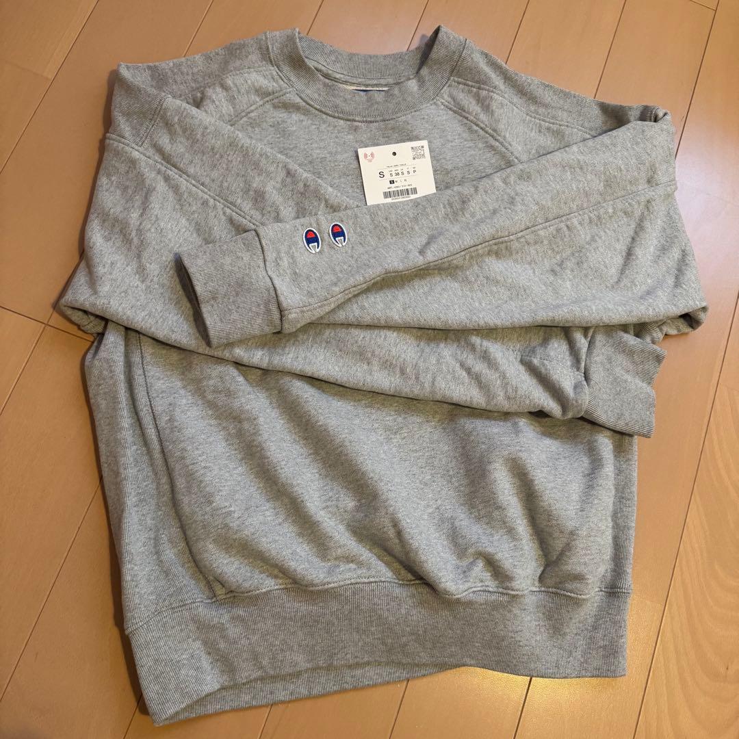 CHAMRION × ZARA パッチ クルーネック スウェット【竹内涼真着用】