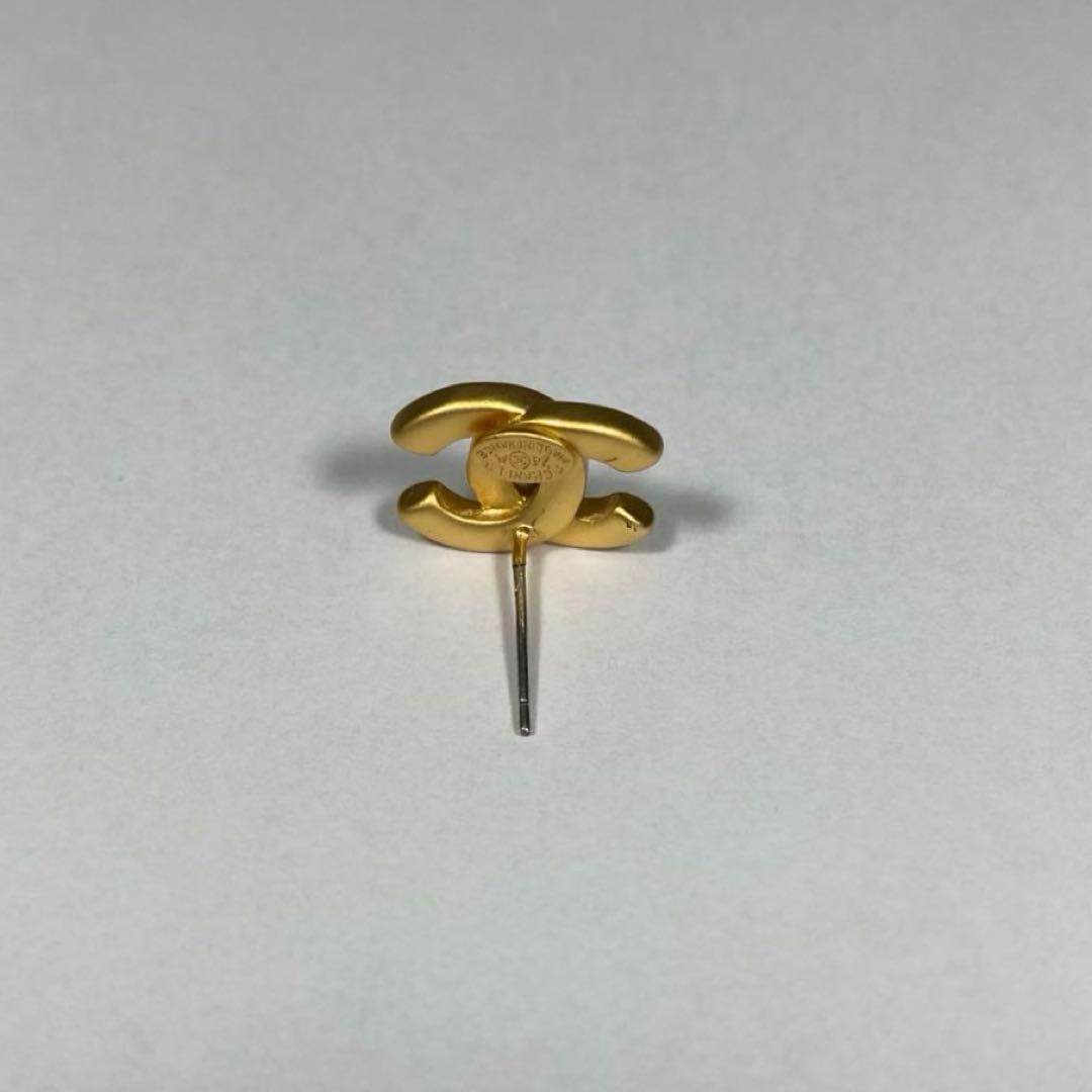 【人気商品】CHANEL シャネル ココマーク Cマーク ゴールド ピアス 片耳