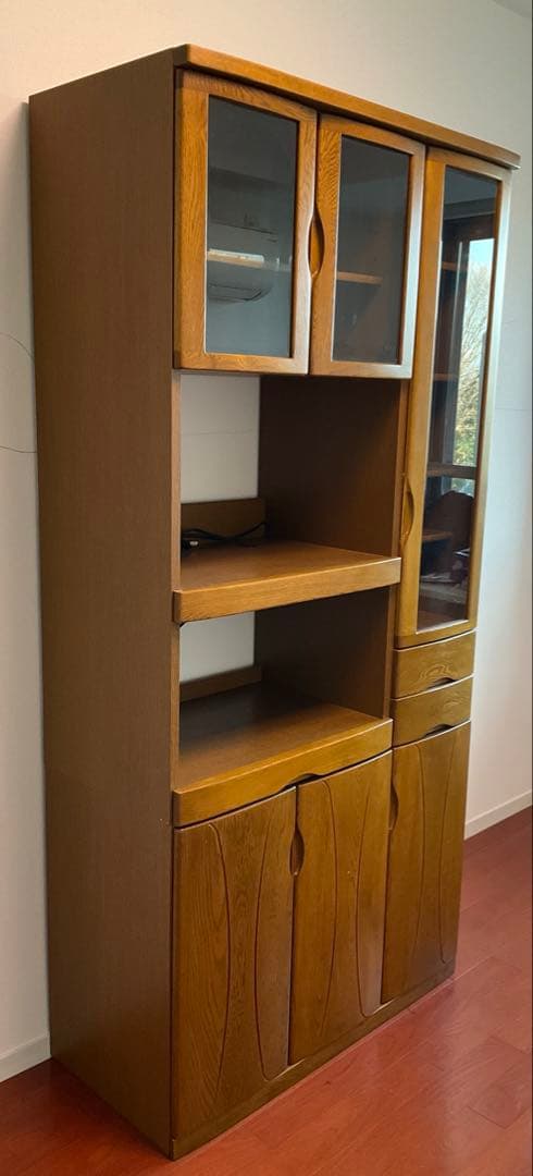 浜本工芸の食器棚